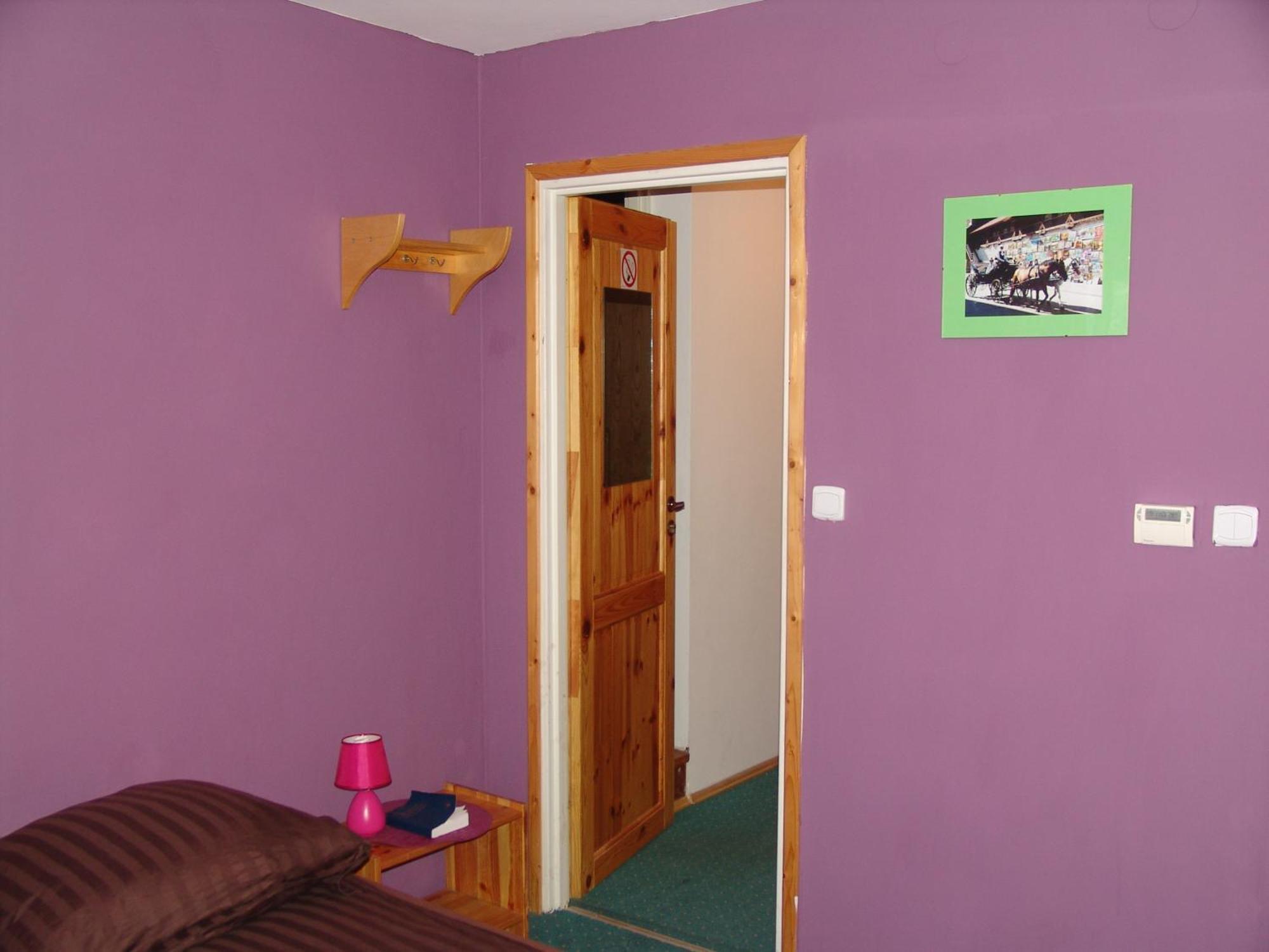 Hostel Victoria Krasków Eksteriør bilde